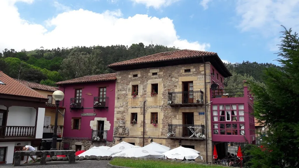 Phil Carline_Restaurante La Unión_Puente Viesgo_review