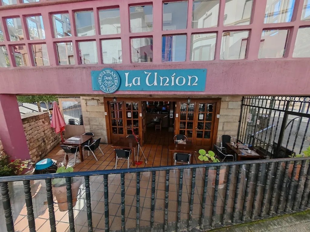 Restaurante La Unión restaurant in Puente Viesgo
