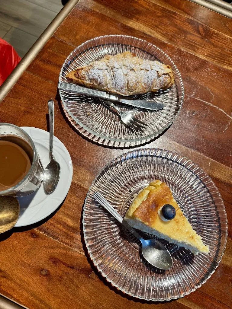 Berta L._Sobaos Casa Ibáñez_Puente Viesgo_review