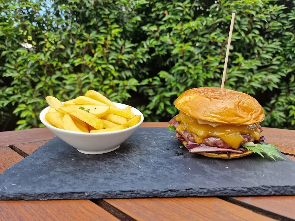 El Jardín del Balneario de Puente Viesgo_Puente Viesgo_slider_image_3