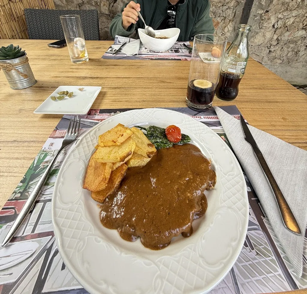 Marko_La Atalaya de Mayte_Provincia de Cantabria_review