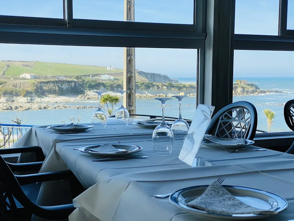 Restaurante Las Olas restaurant in Provincia de Cantabria