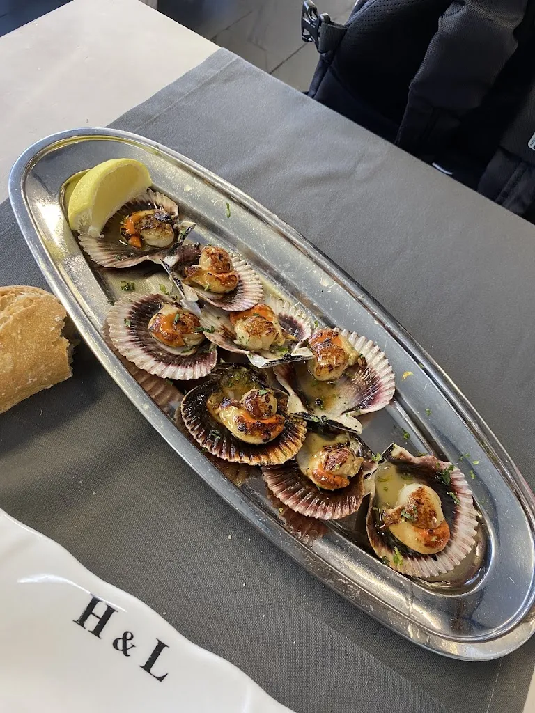 Ruoyu W_Marisquería Santander La Chulilla_Provincia de Cantabria_review