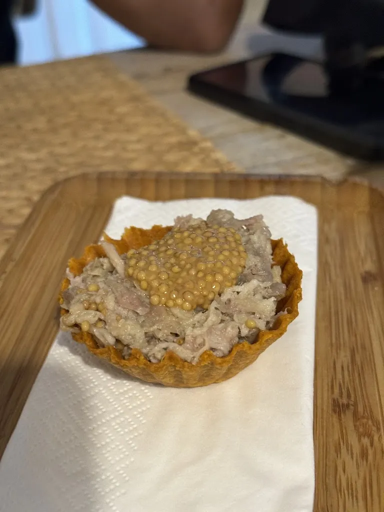 Wenting Hsieh_El Baruco de Anero_Ribamontán al Monte_review