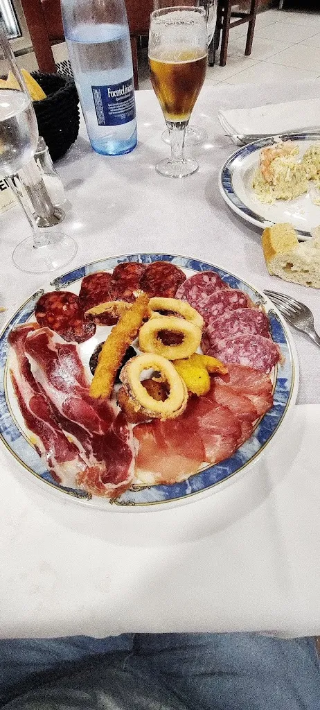 Menu_Restaurante los Arcos_Ribamontán al Monte_image_8