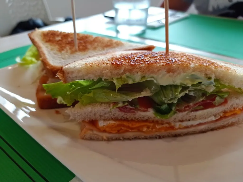 Menu_Bar las piscinas de Hoz de Anero_Ribamontán al Monte_image_2