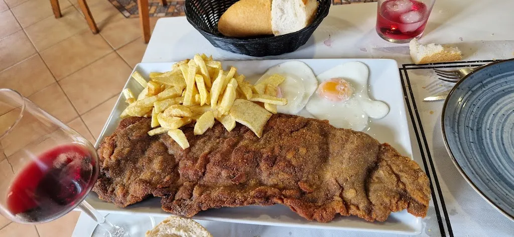 lola prieto_Bar Restaurante Los Cañones de La Cavada_Riotuerto_review