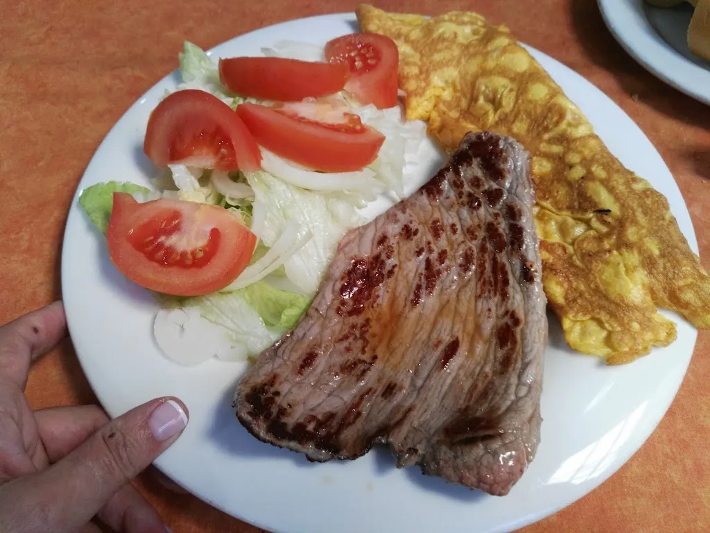 Menu_Bar Laredo_Laredo_image_7