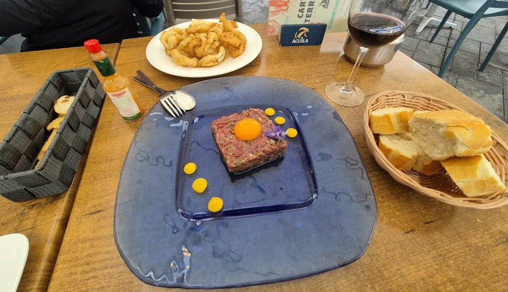 Carmel Herman-Glaeser_Restaurante El Pescador_Laredo_review