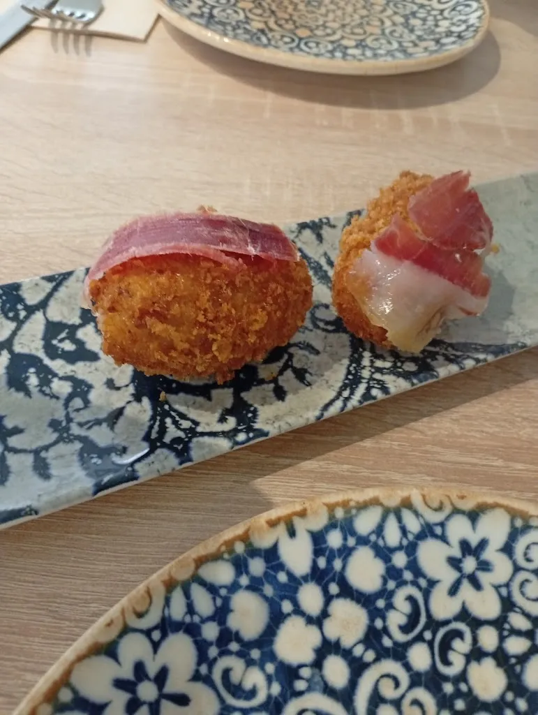 El bistró by Bien Jamón_Caudete_slider_image_2