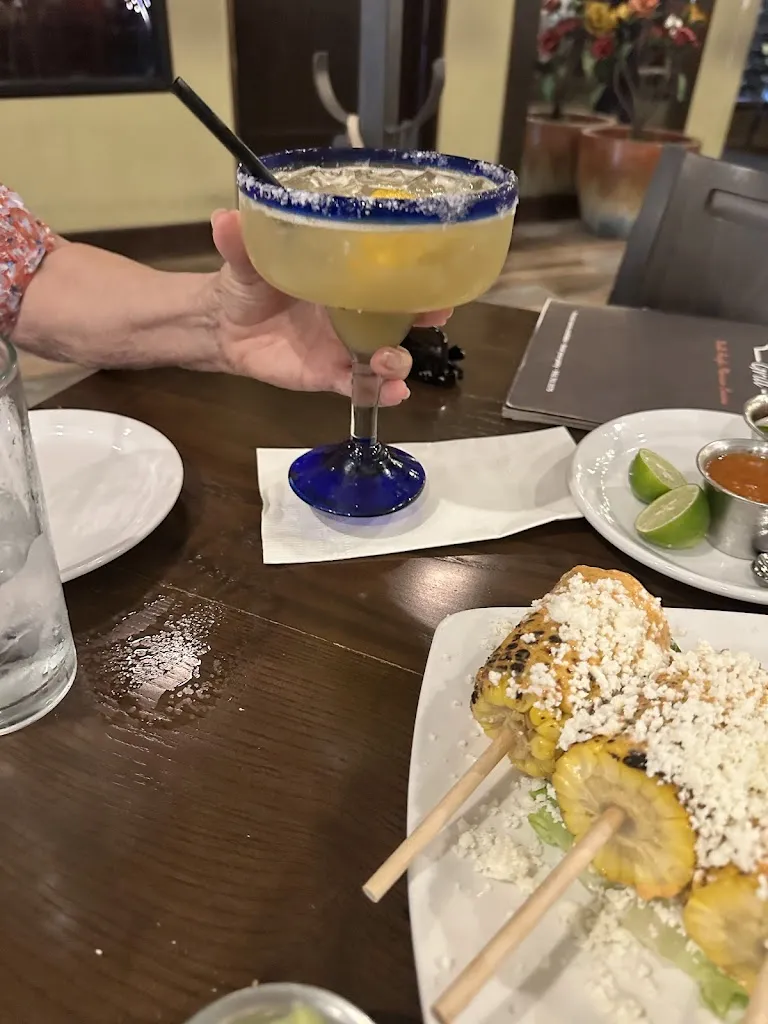 Cheryl Garcia_Palenque Grill Hwy 35_Laredo_review