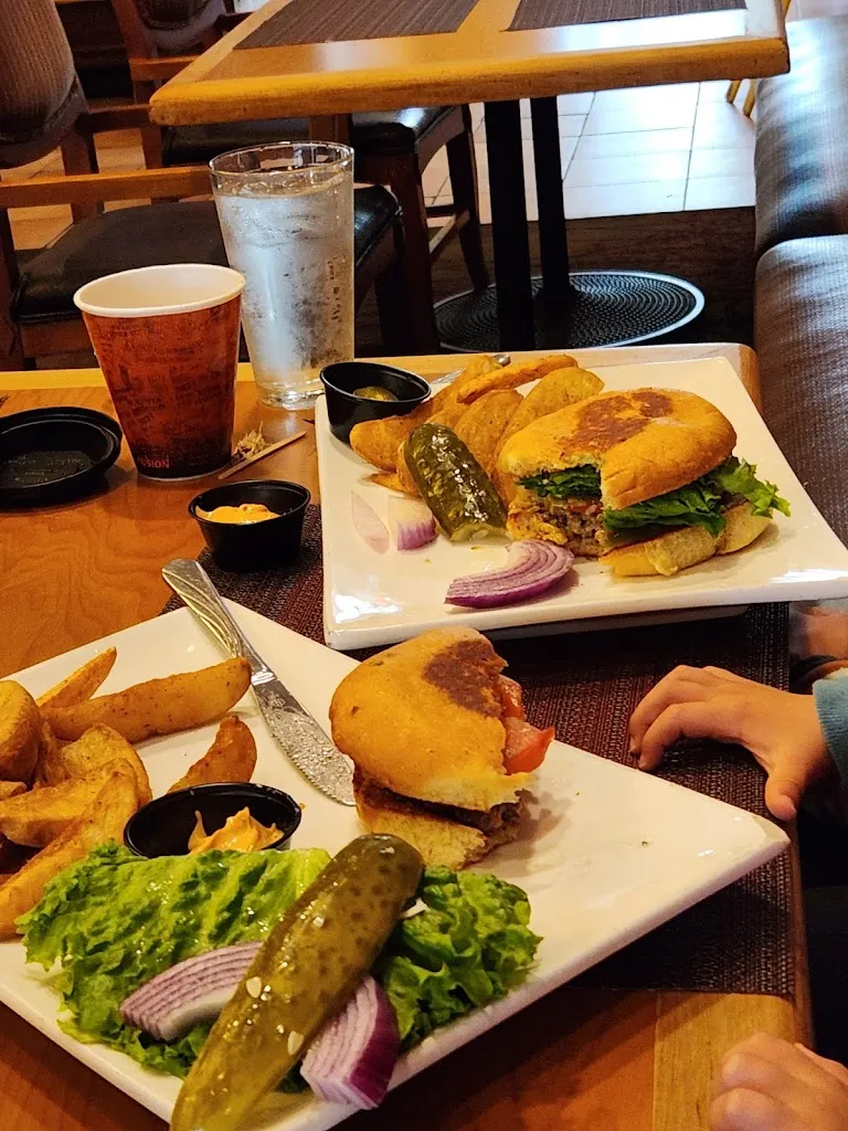 Zaragoza Grill_Laredo_slider_image_2