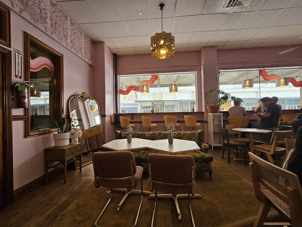 Alexis Piña_BAE Brunch Club_Laredo_recensione