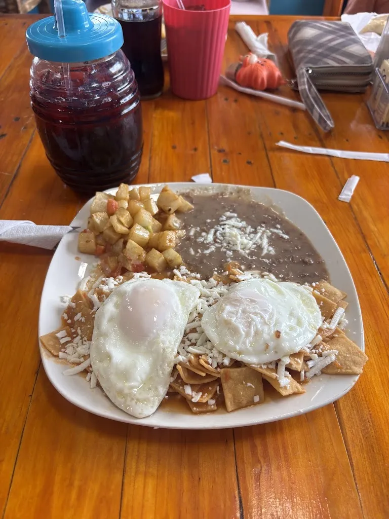 Raymundo Castro_La Cocina de Pilar - Restaurante Mexicano_Laredo_review