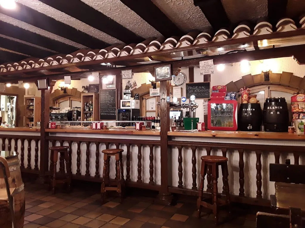 Bodega la Casona ristorante a Laredo