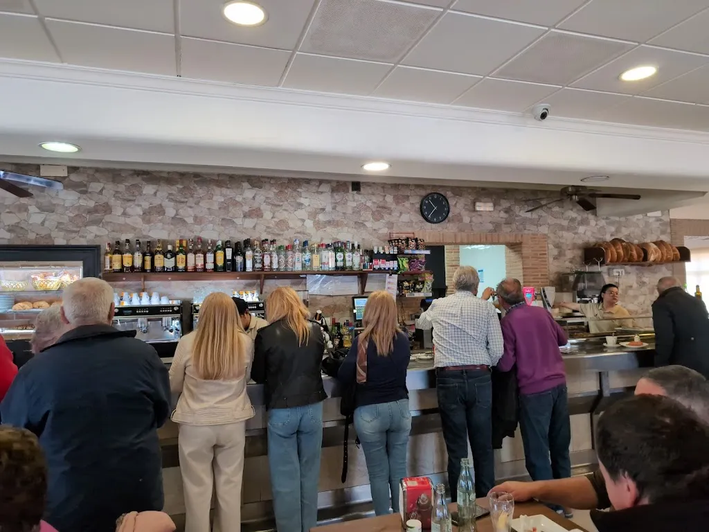 Martin Noakes_Restaurante El Cruce_Caudete_review