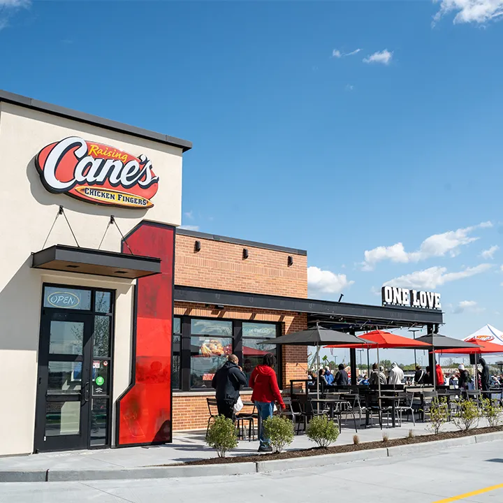 Raising Cane's Chicken Fingers ristorante a Laredo
