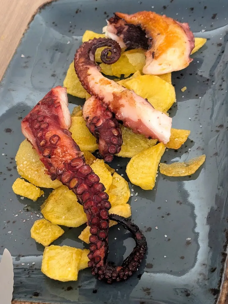 Verónica Navarro Sánchez_Esencia Gastrobar_Caudete_review