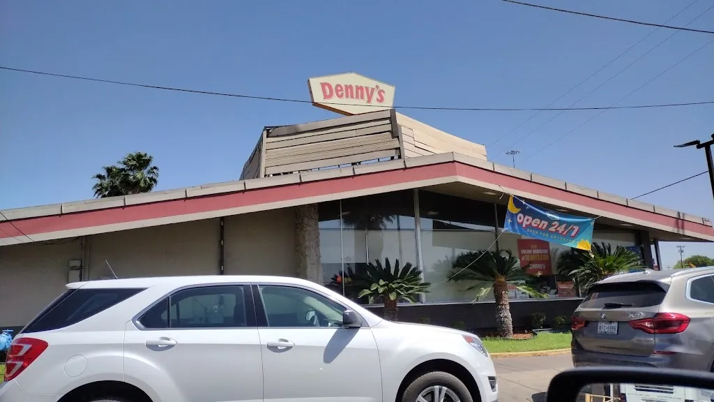 Denny's Restaurant restaurant in Laredo