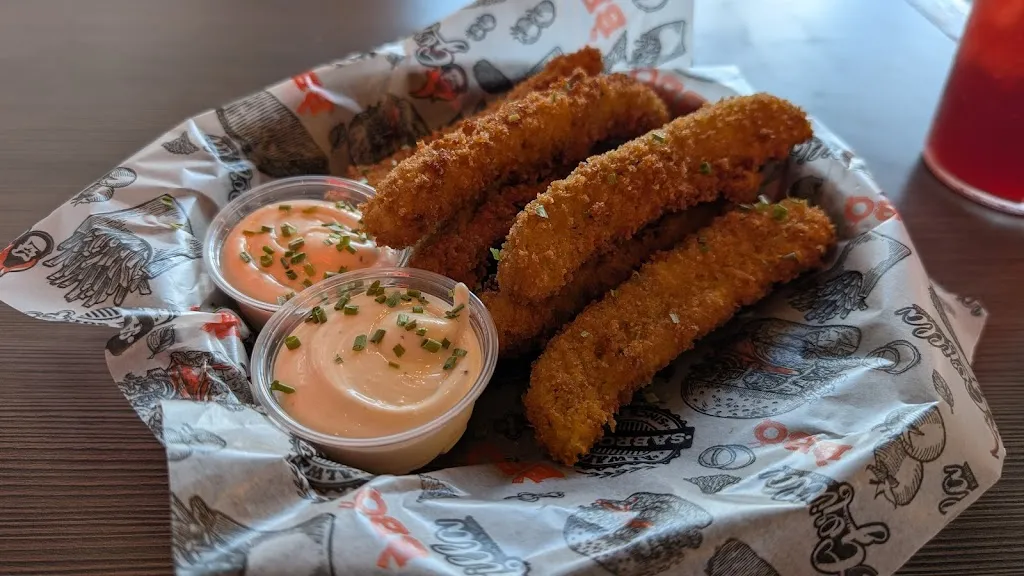 Ryan Walsh_Gorilla Smoke and Grill _Laredo_review