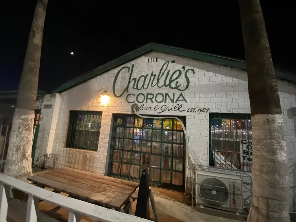 Charlie's Corona Bar and Grill restaurant in Laredo