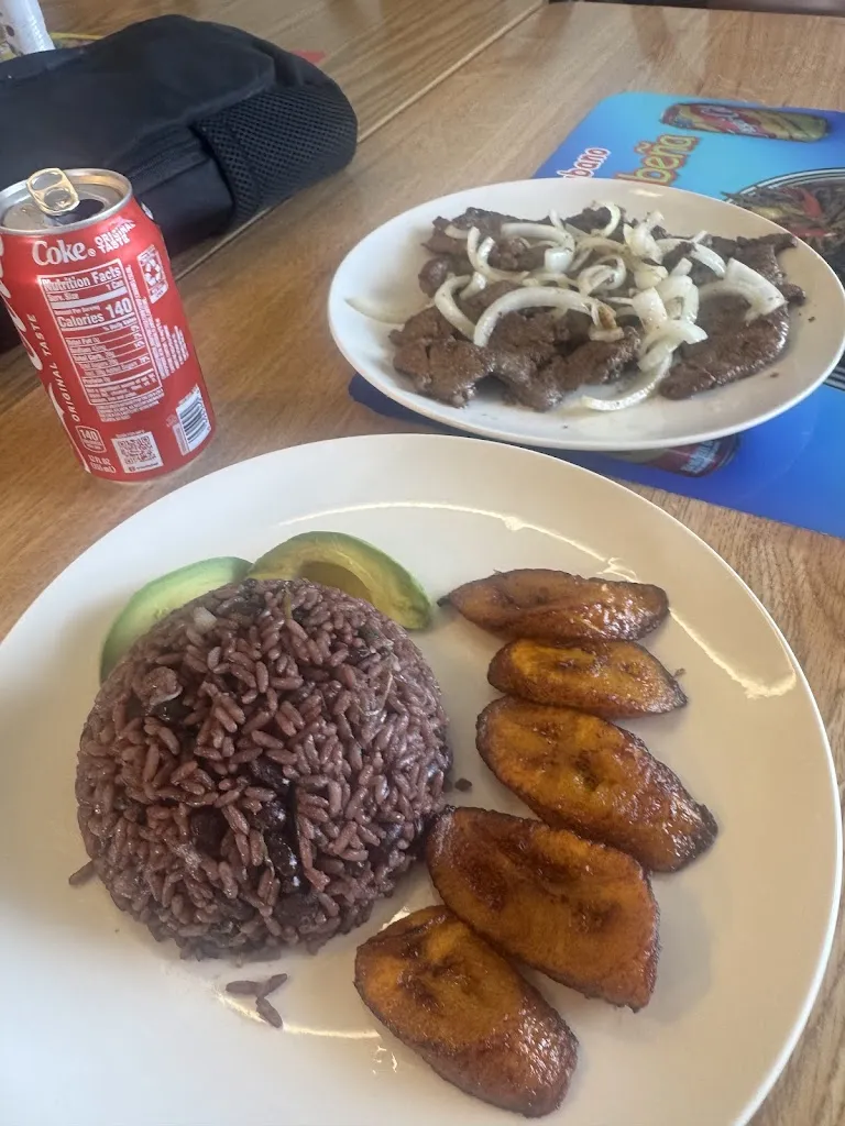 Comida caribeña_Laredo_slider_image_3