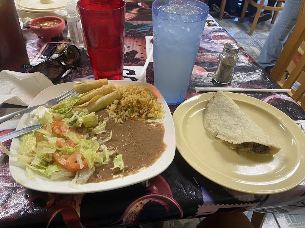 Menu_Kc Restaurant_Laredo_image_5