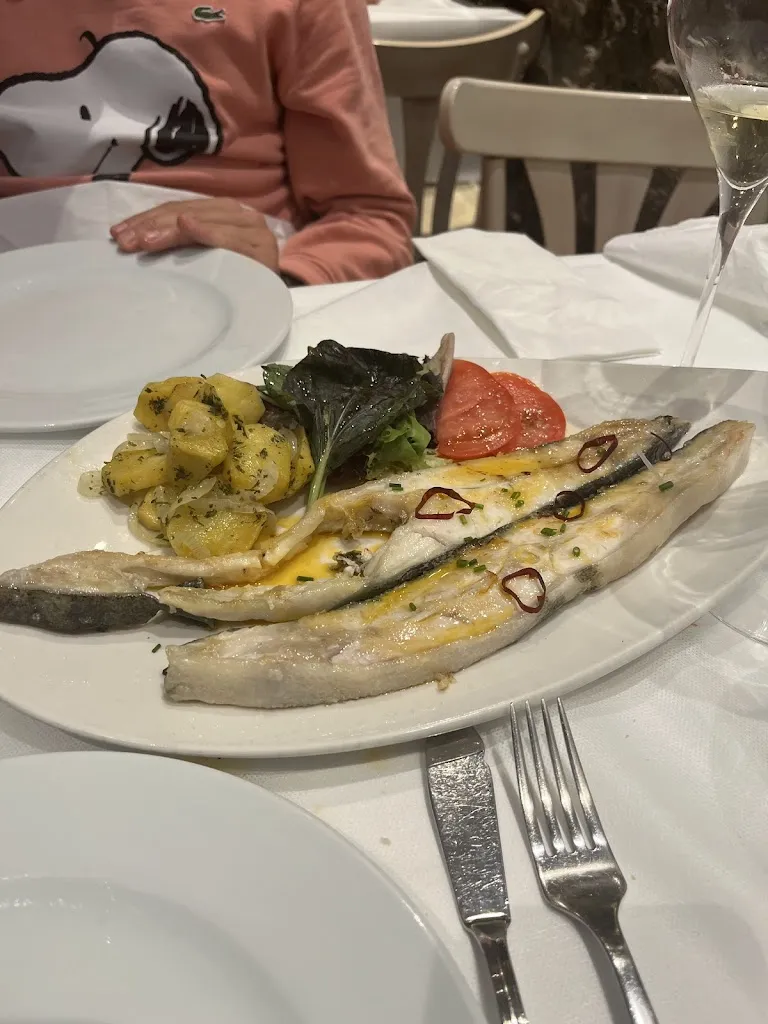 Pablo E._Bar El Túnel_Laredo_review