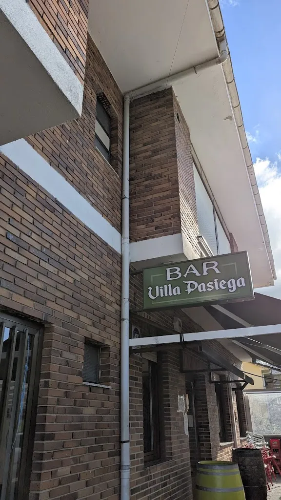 Restaurante Roberto_San Pedro del Romeral_slider_image_1