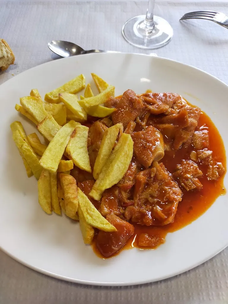 Restaurante Gutiérrez Ugarte_San Pedro del Romeral_slider_image_2