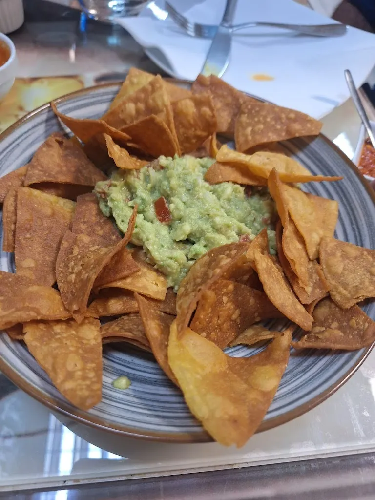 Andreea Caranda_El Mariachi Loco_Piélagos_review