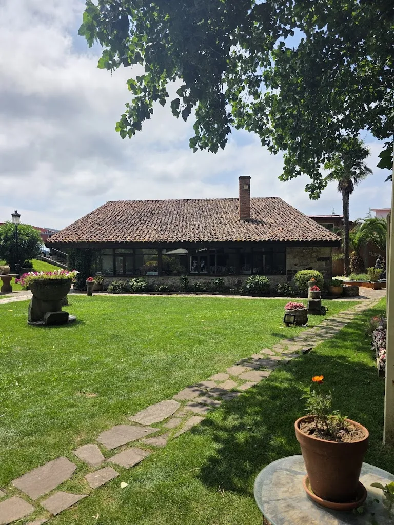 ORLA DOWLING_El Nuevo Molino_Piélagos_review