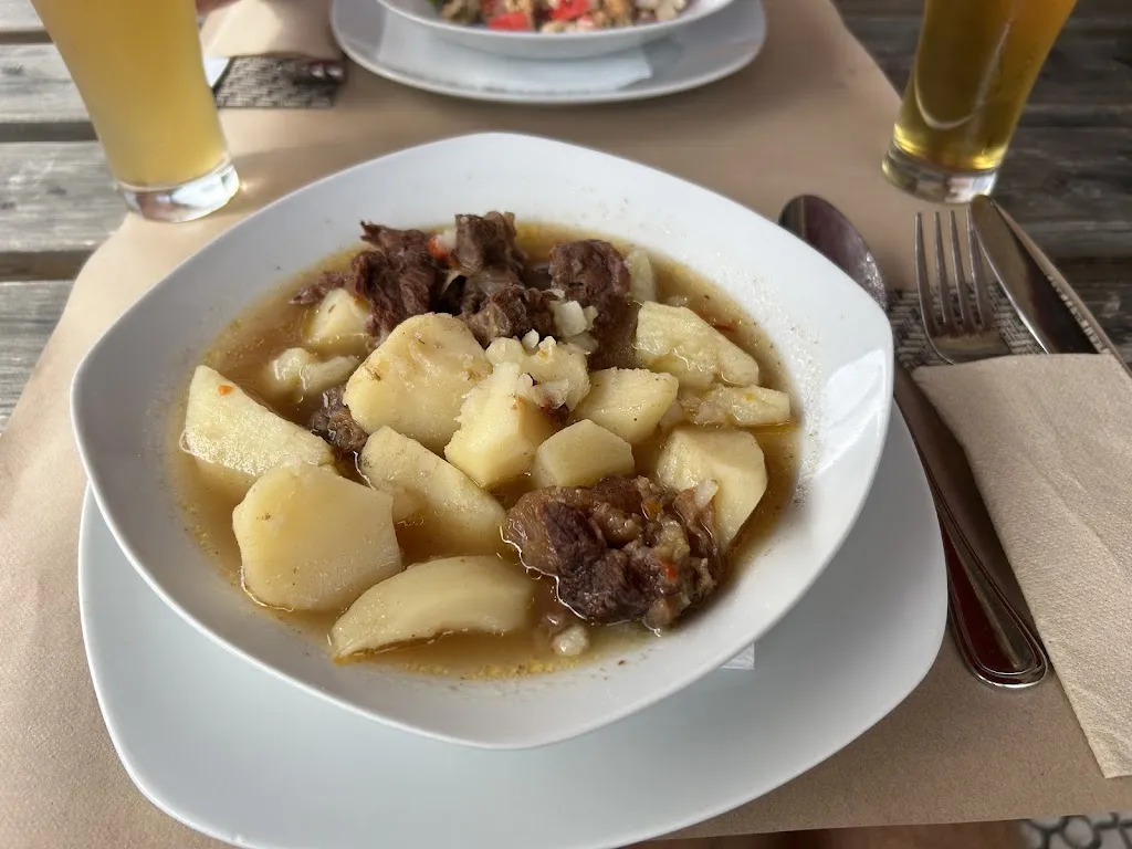 J Pro_La Taberna de Boo_Piélagos_review