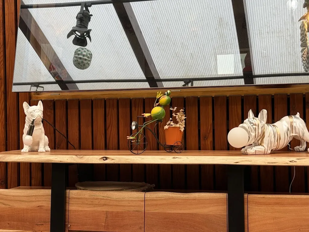 Blanca Bugler_La Bici de Salva_Piélagos_review