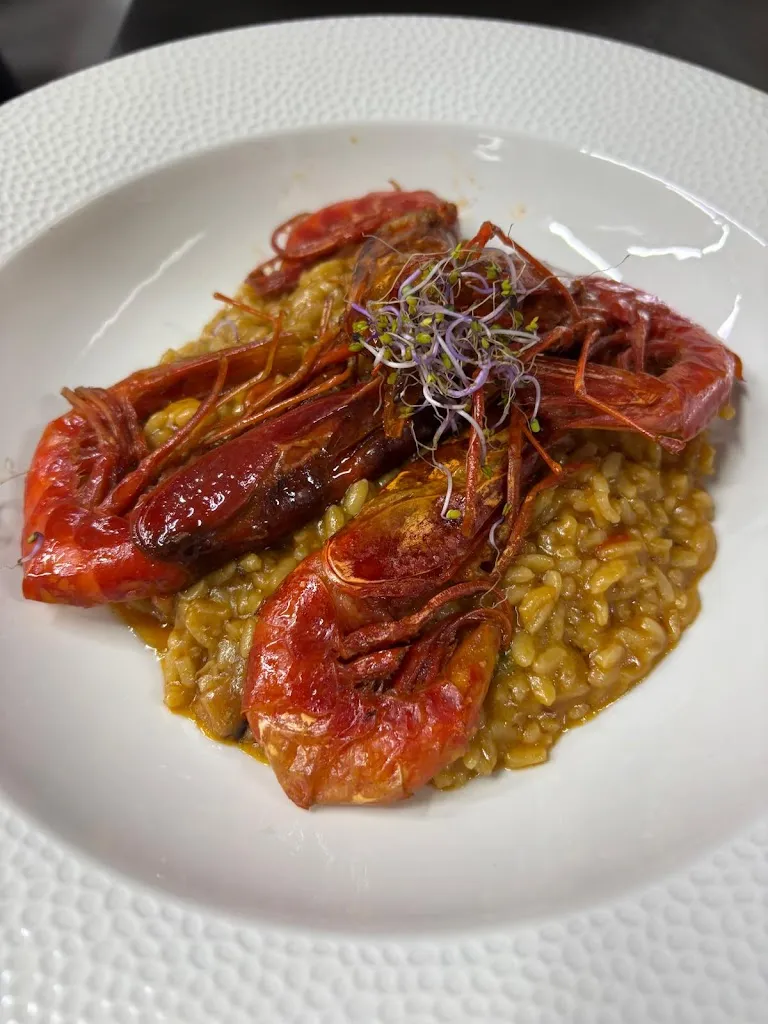 Peñón Costa Quebrada_Piélagos_slider_image_3