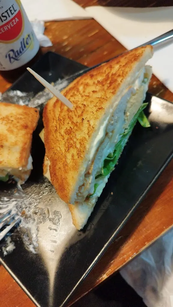 Erica Diez Sainz_Hamburguesería Inicio_Piélagos_review