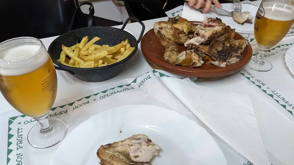 Menu_Bar La Picota_Piélagos_image_7