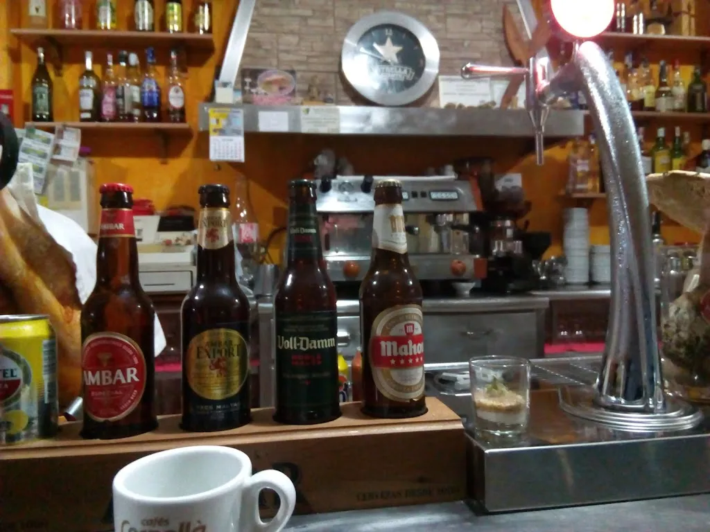 Restaurante - Hostal Los Ángeles (Caudete) restaurant in Caudete