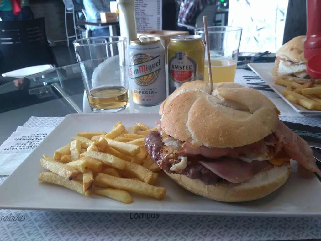 Menu_La Milla Cafetería_San Miguel de Meruelo_image_7