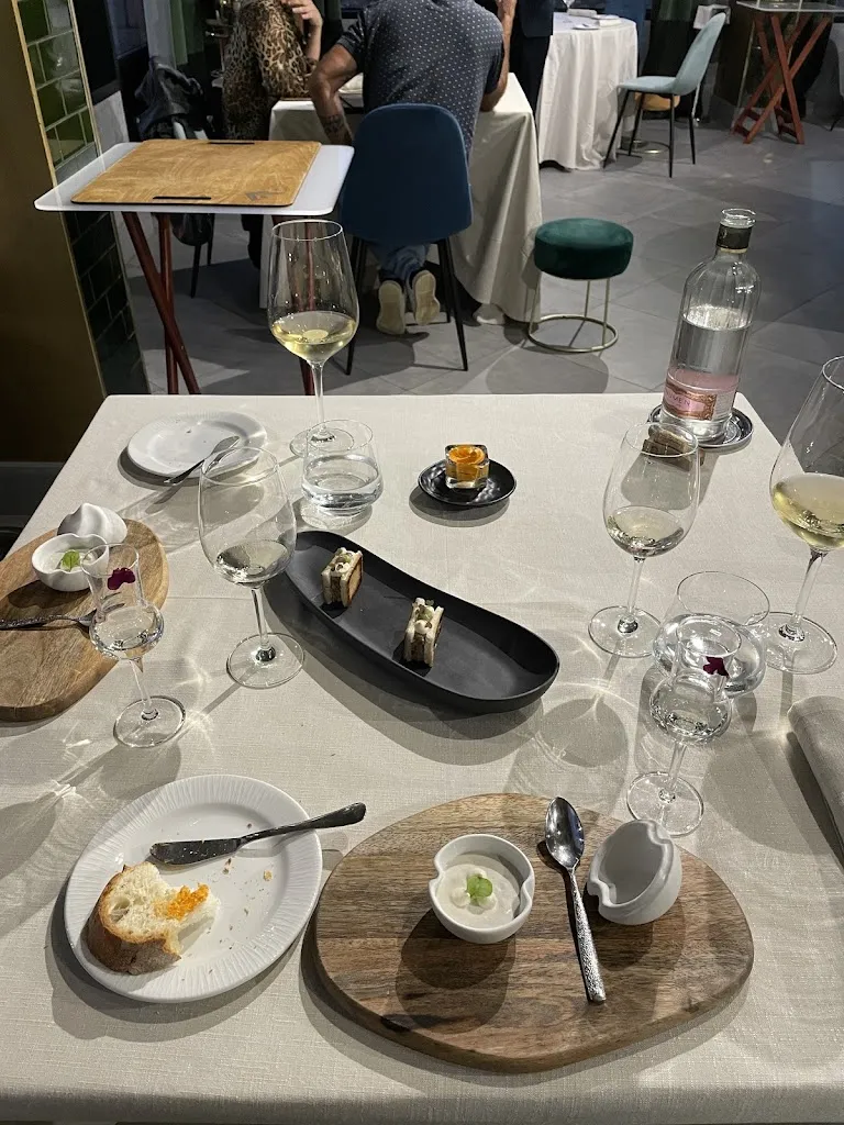 Raymond Dharma_La Torre - Restaurante Gastronómico; by Marañón_Ribamontán al Mar_review