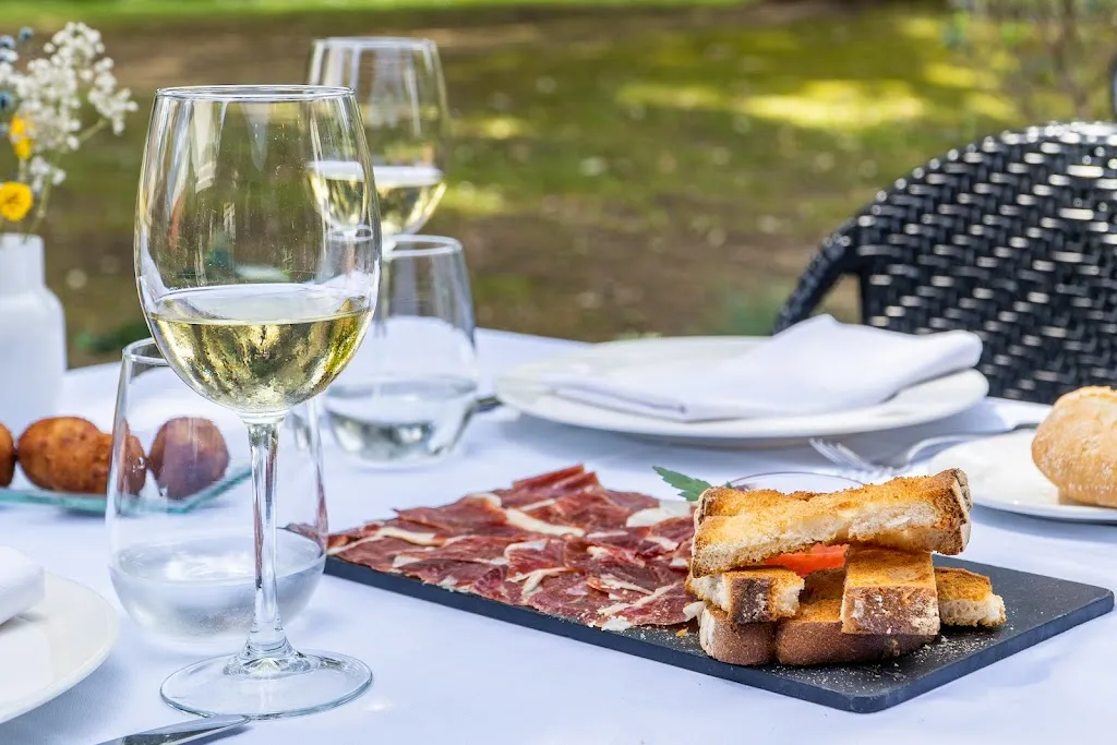 Restaurante-Jardín Las Encinas de Somo (exclusivo alojados)_Ribamontán al Mar_slider_image_2