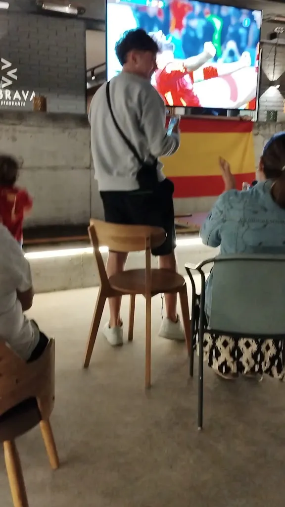 LABRAVA RESTAURANTE_Ribamontán al Mar_slider_image_2