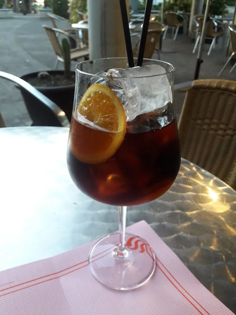 MJumper_Bocateria MALA_Ribamontán al Mar_review