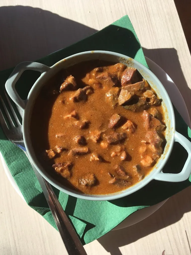 Masha Borok_Bar Restaurante El Cruce_Ribamontán al Mar_review