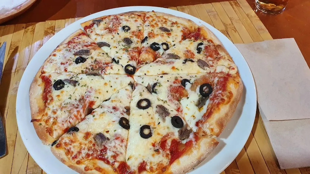 Restaurante Pizzería Góndola_Caudete_slider_image_2