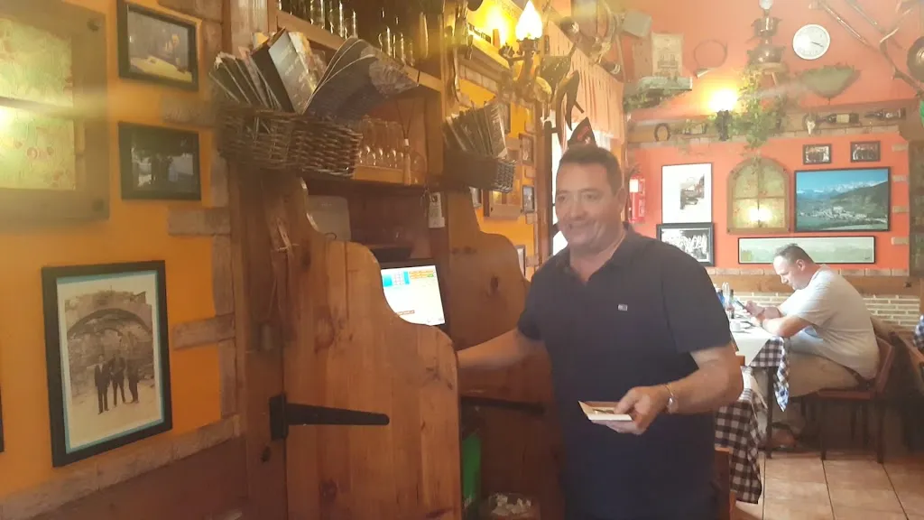 La Alquitara Restaurante_Santa María de Cayón_slider_image_2