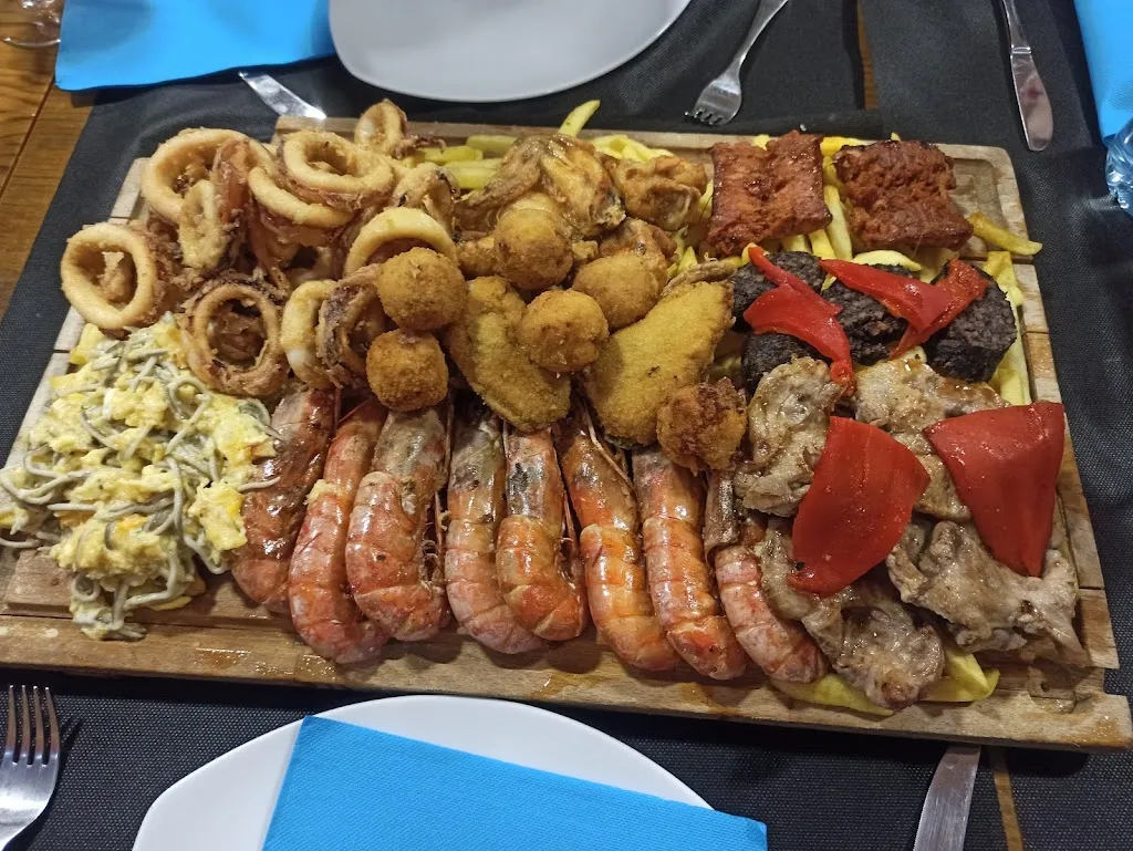 L CG_Mesón Los Robles_Santa María de Cayón_review