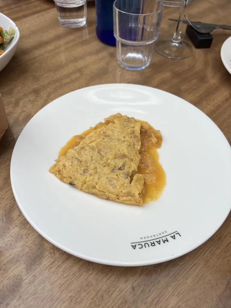 VK 21_La Maruca - López de Hoyos_Santander_review