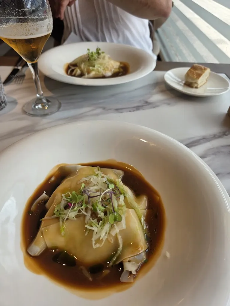 Aldo Lauria Santiago_Querida Margarita Santander_Santander_review