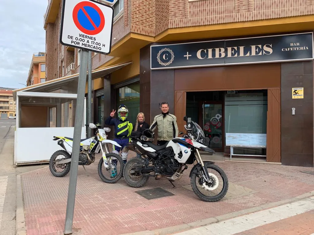 Bar +Cibeles restaurant in Caudete